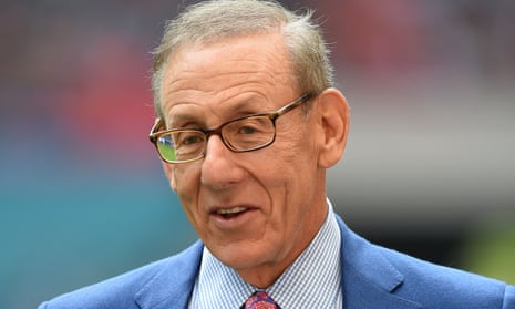 BREAKING: Dolphins General Manager Chris Grier is leaving after a losing streak, but what shook the entire NFL was Mike McDaniel's actions in a meeting this morning that caused Stephen Ross to stand up and...-thanhhoa