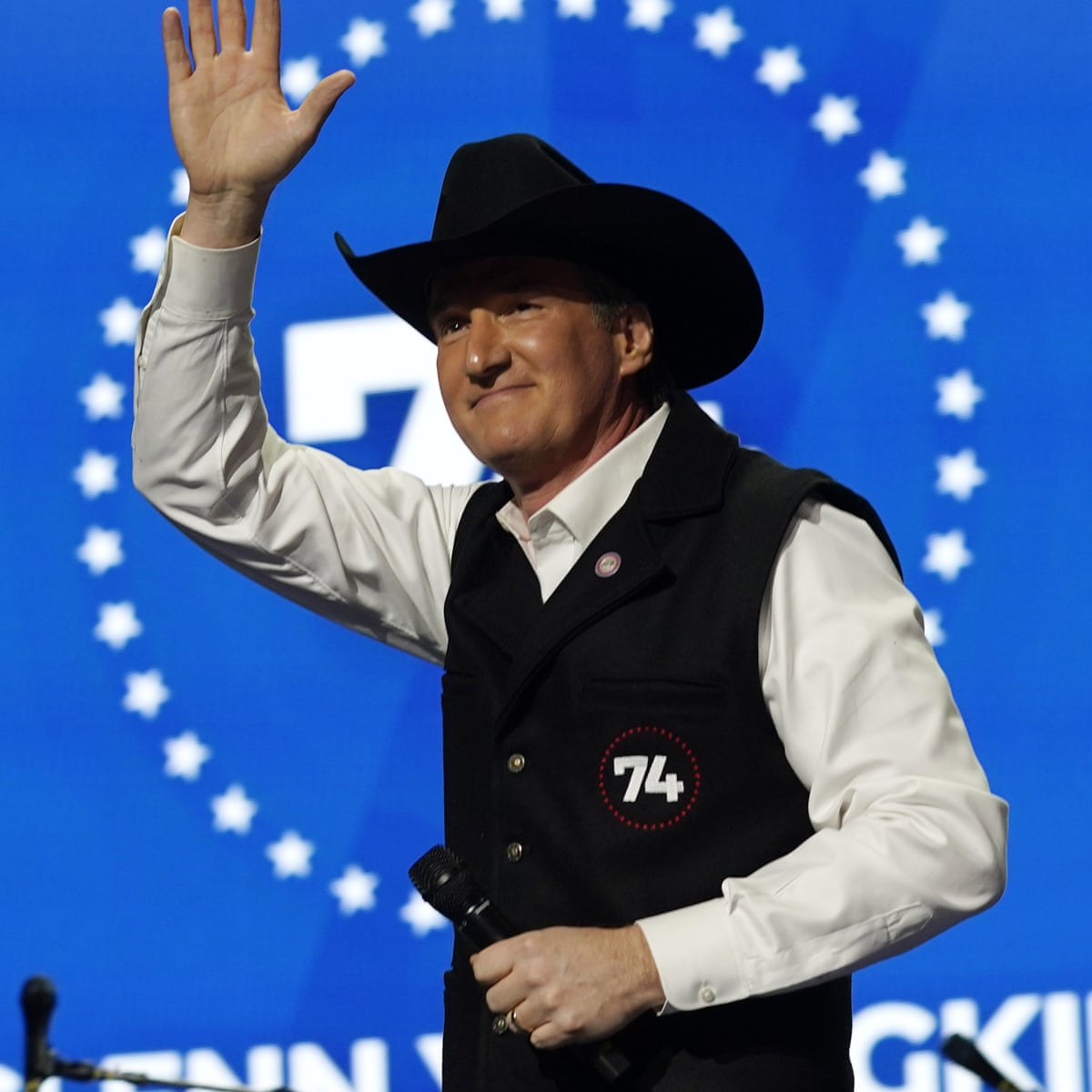 Glenn Youngkin attempts to ban critical race theory on day one as Virginia  governor | Virginia | The Guardian