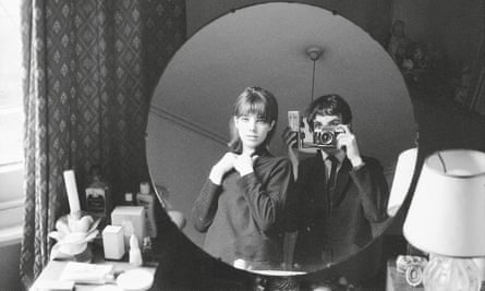 Jane Birkin alongside her brother, Andrew, in 1964