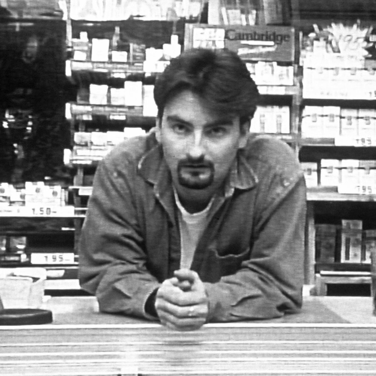 Kevin Smith How We Made Clerks Clerks The Guardian Kevin Smith How We Made Clerks Clerks The Guardian