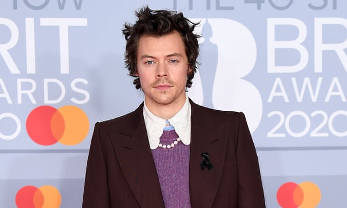 Harry Styles Wore A Dress On The Cover Of Vogue And Us Rightwingers Lost It Life And Style The Guardian Harry Styles Wore A Dress On The Cover Of Vogue And Us Rightwingers Lost It Life And Style The Guardian
