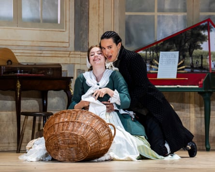 Johanna Wallroth as Susanna, with Charvet’s Cherubino.