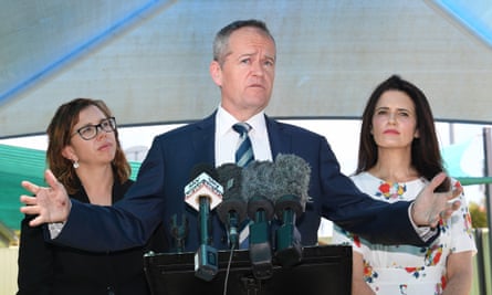 Shadow minister for early childhood education Amanda Rishworth (left), Labor leader Bill Shorten and Ali France on the campaign trail in Brisbane in October.