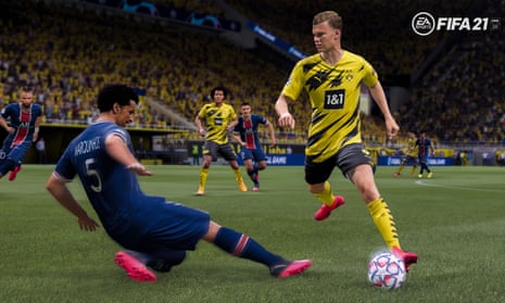 Sreenshot of Fifa 21 showing action on the pitch.