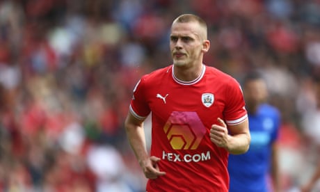 Barnsley seek to end shirt sponsorship agreement with cryptocurrency site