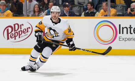 Adam Johnson playing for the Pittsburgh Penguins in 2019.