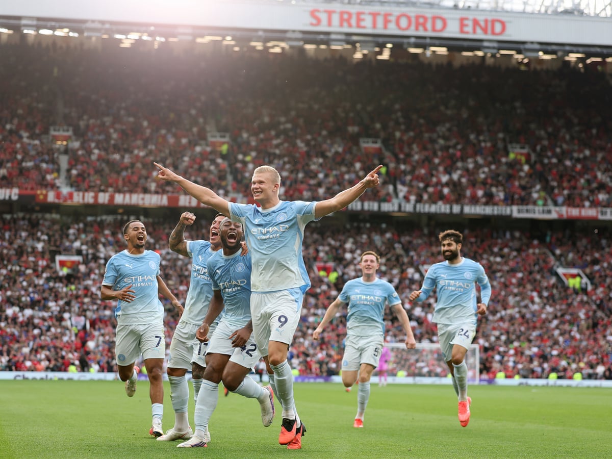 VAR controversy decides Manchester derby as City keep pace with Arsenal: Football Weekly – podcast