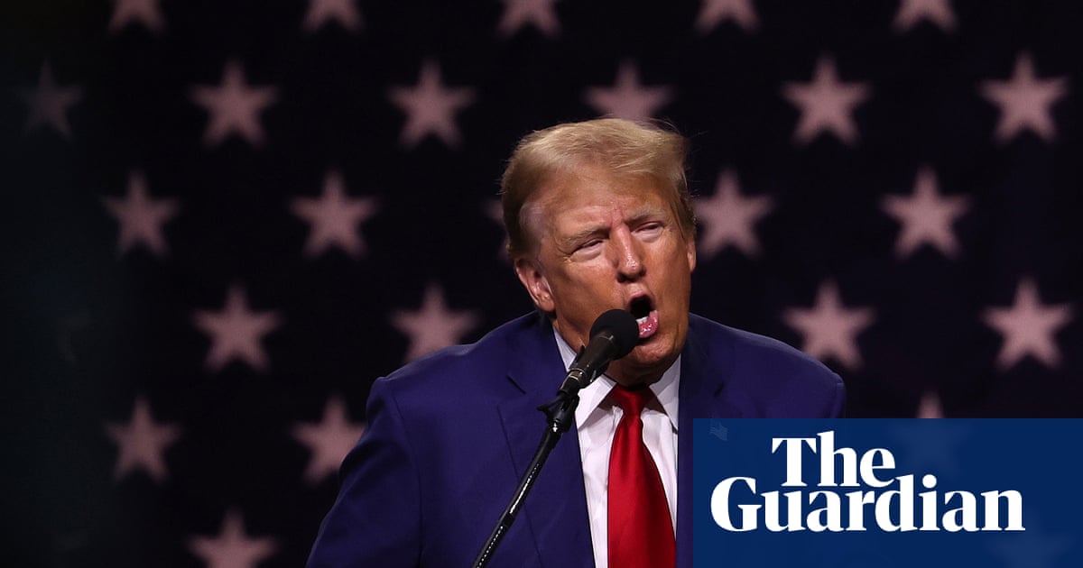 Trump seeks to dismiss Georgia election case by claiming political speech