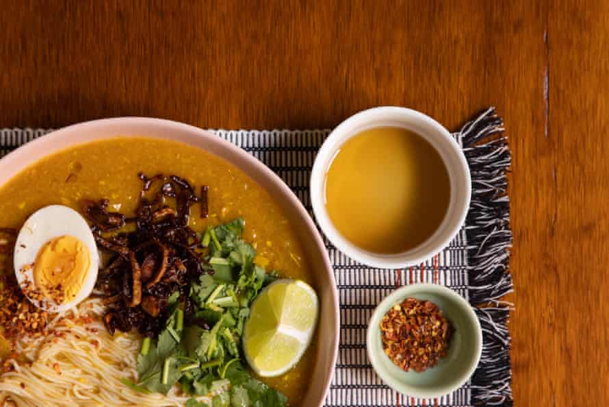 Hsan Myint Aung’s mohinga