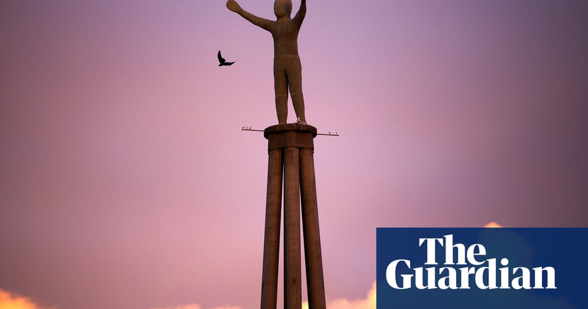 Hope on the banks of the Clyde: Cop26 legacy sculpture installed