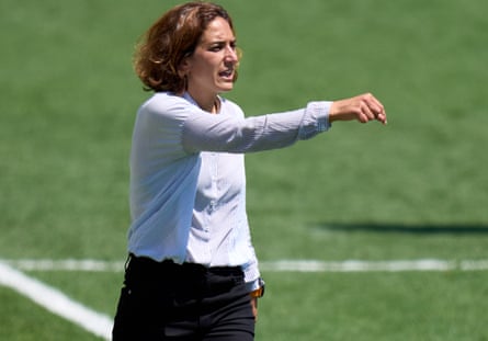 Natalia Arroyo of Real Sociedad gestures during the Primera Iberdrola match against Real Madrid in June 2021