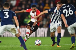 Boufal caps his solo special.