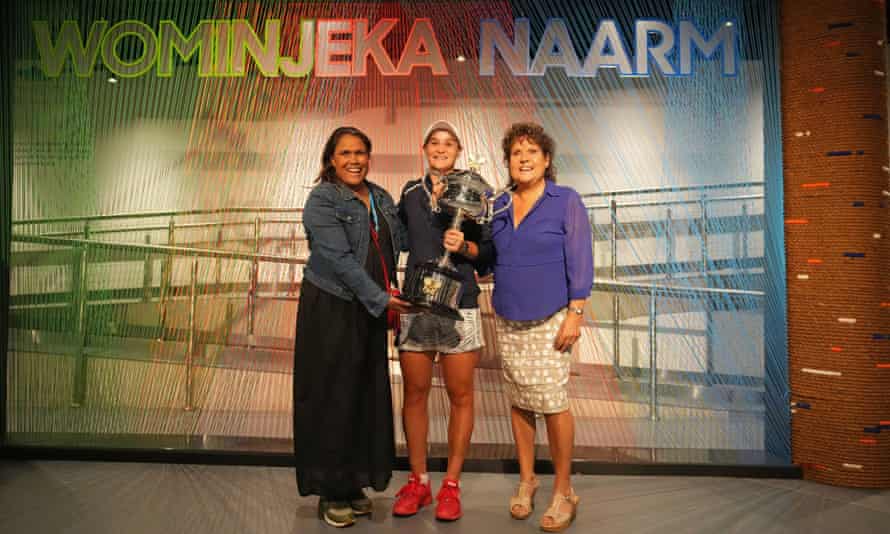 Barty with Evonne Goolagong Cawley and Cathy Freeman after Saturday’s final.