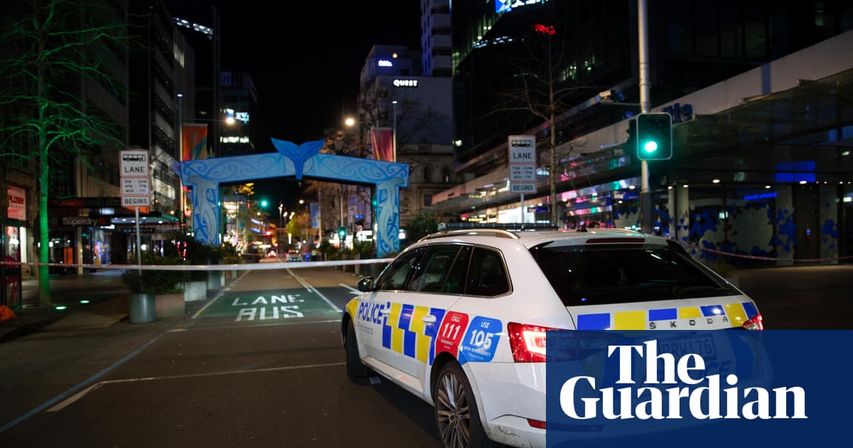 Thêm 1 vụ xả súng ở thành phố tổ chức World Cup nữ 2023 3 New Zealand: two people in critical condition after shooting in Auckland | New Zealand | The Guardian