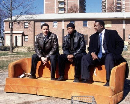 A screen grab from the Wire showing Jimmy McNulty sat on an old sofa in a park