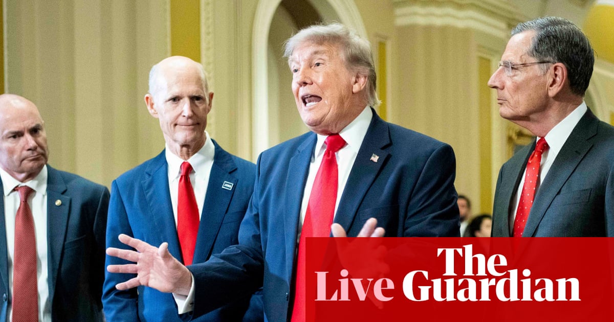 Senate Takes Two-Week Vacation After Getting Wrecked in Trump Loyalty Lunch