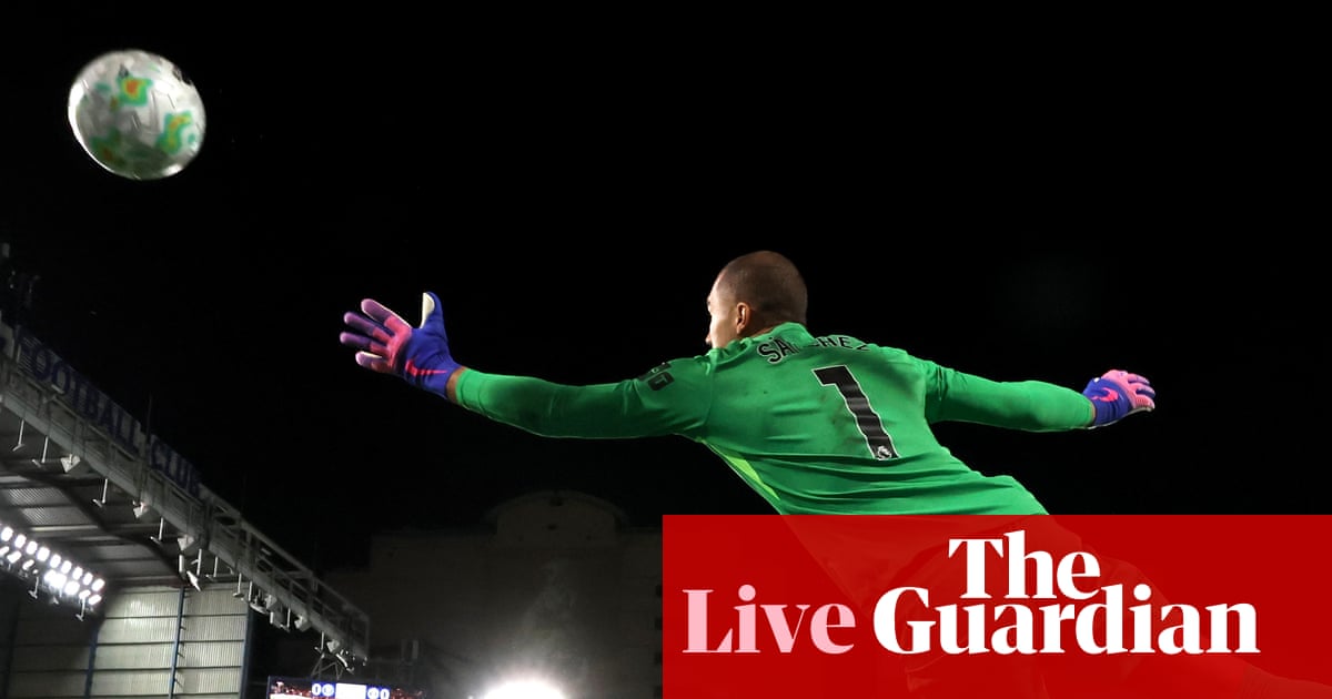 Chelsea v Manchester United: Premier League – live