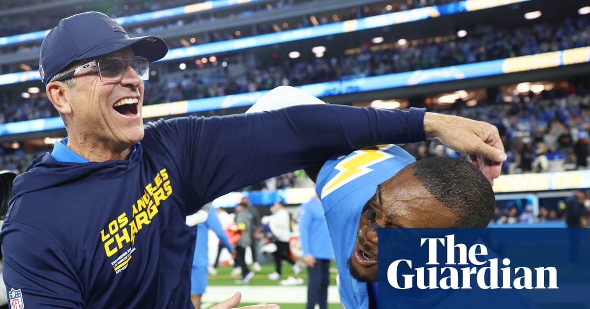 Chargers edge Eagles after Jalen Hurts has two turnovers on same play