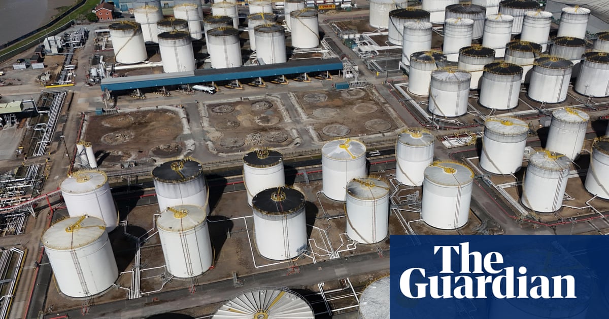 Harga Minyak Turun di Bawah $90 per Barel setelah Iran Mengatakan Selat Hormuz Terbuka