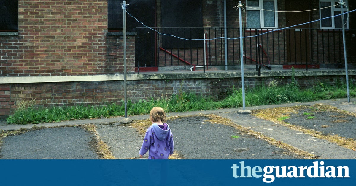 Huge health gap revealed between UK's rich and poor