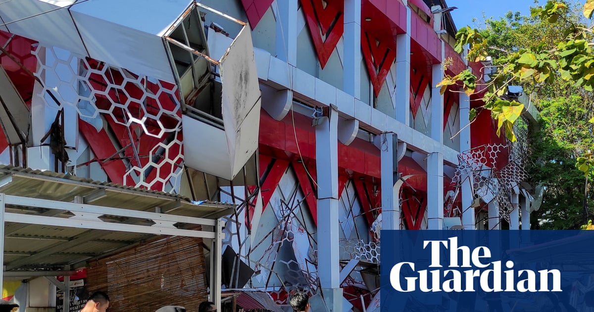 Emergency crews search for survivors after 7.4-magnitude earthquake hits Indonesia – video