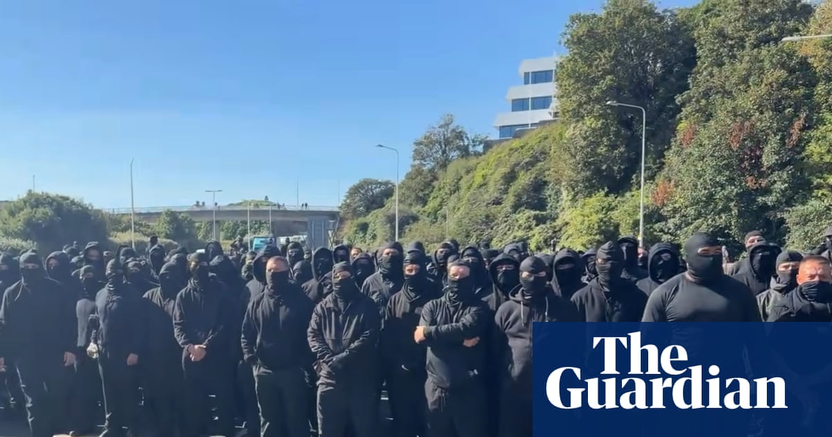 Police were told night before Dover unrest that far-right agitators had converged on village Police were told night before Dover unrest that far-right agitators had converged on village