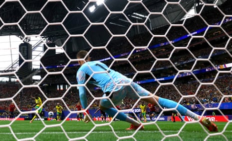 Teboho Mokoena scores for South Africa