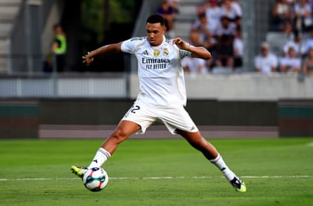 Trent Alexander-Arnold of Real Madrid controls the ball