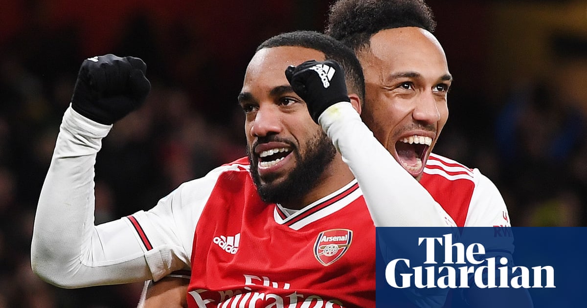 Arsenal turn on the style in second half to thrash Newcastle