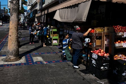 People inspecting nutrient from thoroughfare consequence and rootlike stalls