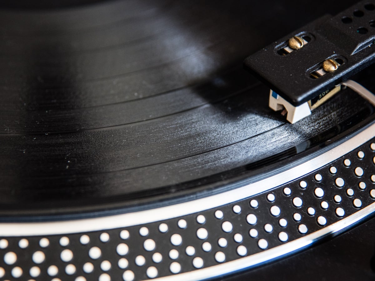 boost bass on a vinyl record