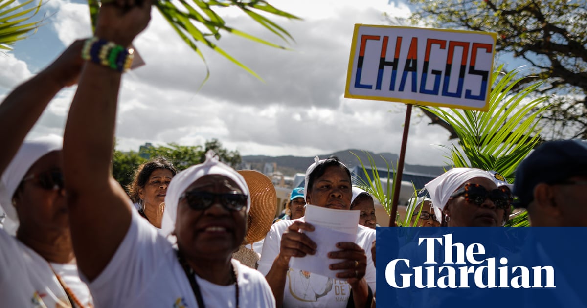Exiled Chagos Islanders return without British supervision for first time