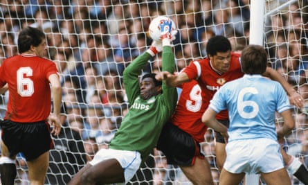 ‘A massive part of my life’: Alex Williams’s Manchester City odyssey | Manchester City 6 Williams collects the ball under pressure from Paul McGrath during a league match against Manchester United at Maine Road in 1985