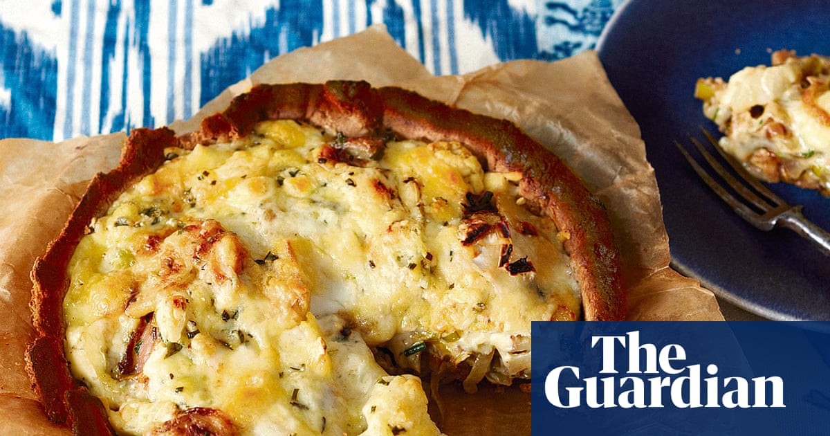 Jimi Famurewa’s recipe for Marmite and leek homity pie