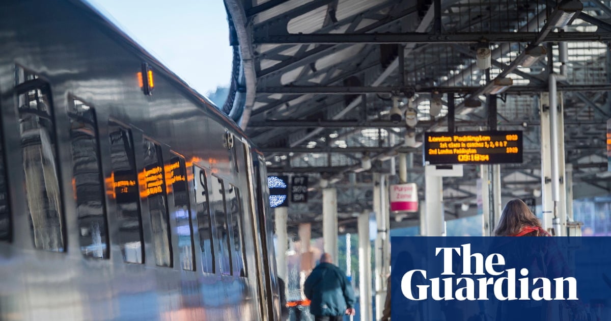 EU offers UK ‘emergency brake’ on youth mobility scheme numbers