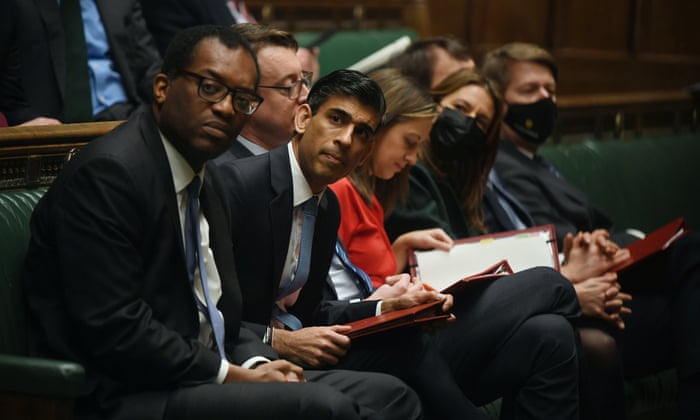Rishi Sunak (second from left) in the Commons earlier