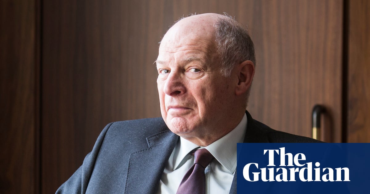 Ex-supreme court president backs assisted dying law change