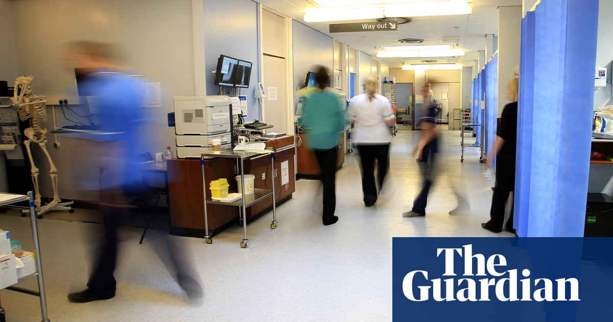 England hospital units may close as staff revolt over jab mandate, says NHS leader