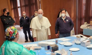 Pope Francis visits the atrium of the Paul-VI hall