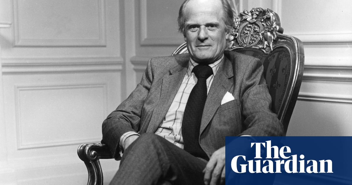 Sir John Tooley obituary