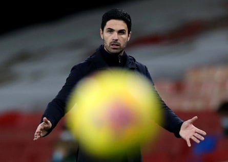 Mikel Arteta looks on during the 4-1 home defeat to Manchester City in the Carabao Cup.