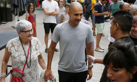 Pep Guardiola with his mother, Dolors Sala Carrió, in June 2015.