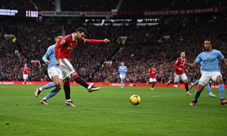 Bruno Fernandes had the first big chance of the game.