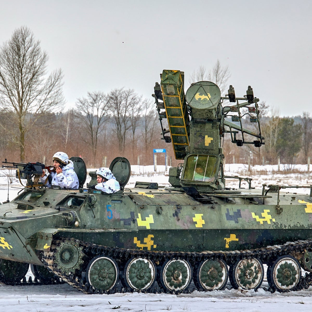 Biden and Putin to speak as US warns Russia could attack ...