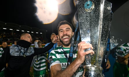 Roberto Lopes celebrates winning the League of Ireland Premier Division with Shamrock last season.