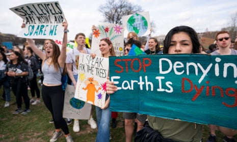 Global Youth Climate Strike in Washington DC<br>epa07440479 Several hundred students rally outside the US Capitol during the Global Youth Climate Strike in Washington, DC, USA, 15 March 2019. Students in more than 100 countries are fighting government inaction and demanding a reduction in global emissions.  EPA/JIM LO SCALZO