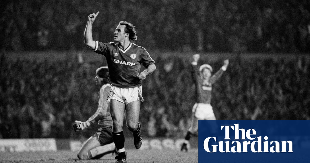 Golden Goal: Terry Gibson for Manchester United v Arsenal (1987) | Rob Smyth