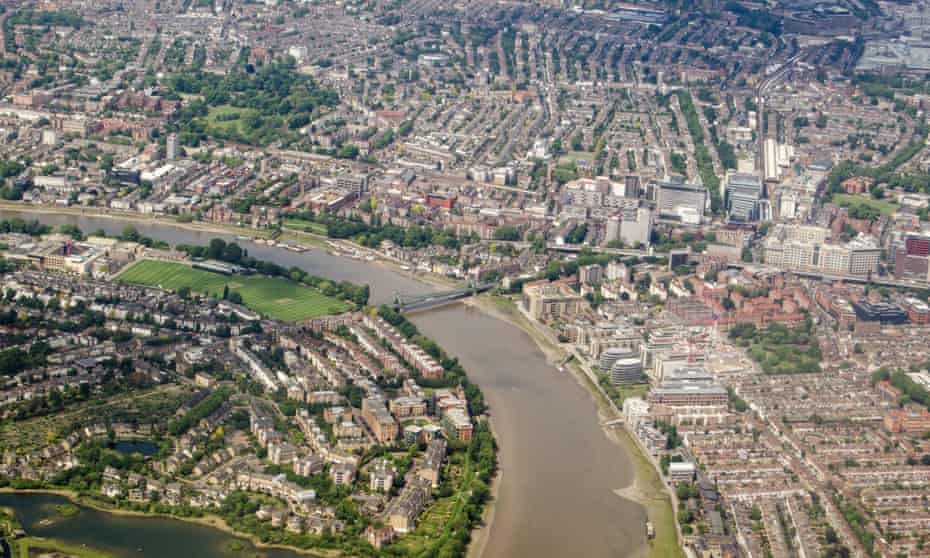 The Thames between Hammersmith and Barnes in west London
