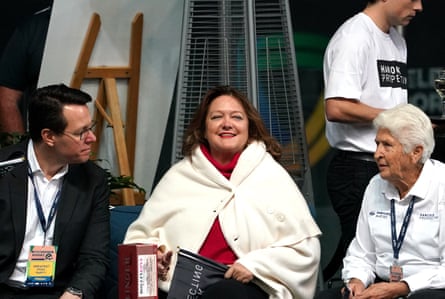 Rinehart with Kieren Perkins and Dawn Fraser
