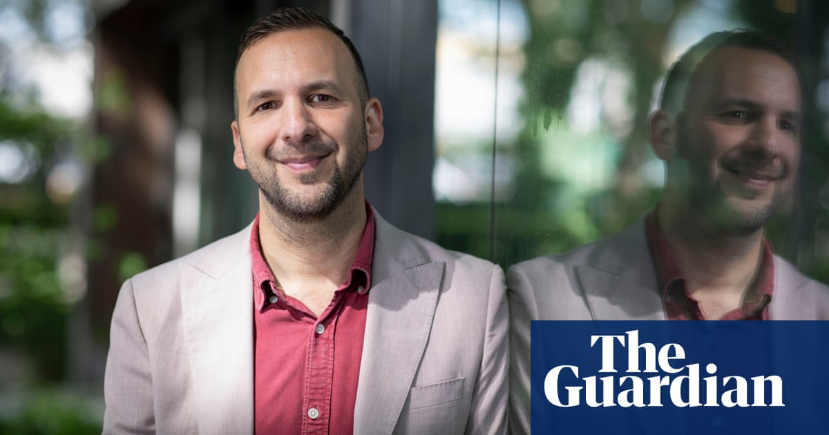 Green deputy launches leadership bid with UK eco-populism' vision
